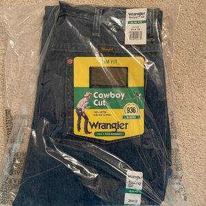 NWT WRANGLER JEANS Cowboys Cut 29x32 slim fit